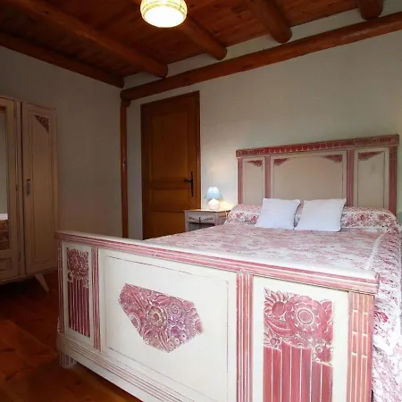 Holiday home Maison De Charme En Pierre Au Bord D'un Ruisseau, Proche D'un Bourg Medieval - Jardin Et Garage Inclus - Fr-1-582-151