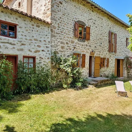 Prázdninový dům Maison De Charme En Pierre Au Bord D'un Ruisseau, Proche D'un Bourg Medieval - Jardin Et Garage Inclus - Fr-1-582-151 Allègre